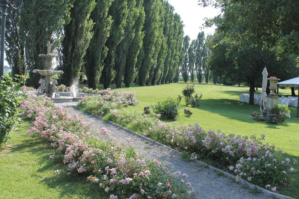 Villa Belvedere 1849 Misano di Gera dʼAdda Buitenkant foto